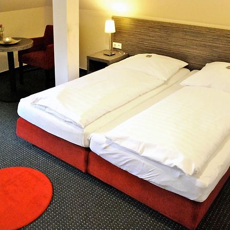 Hotel Dietrichsdorfer Hof Kiel Eksteriør bilde