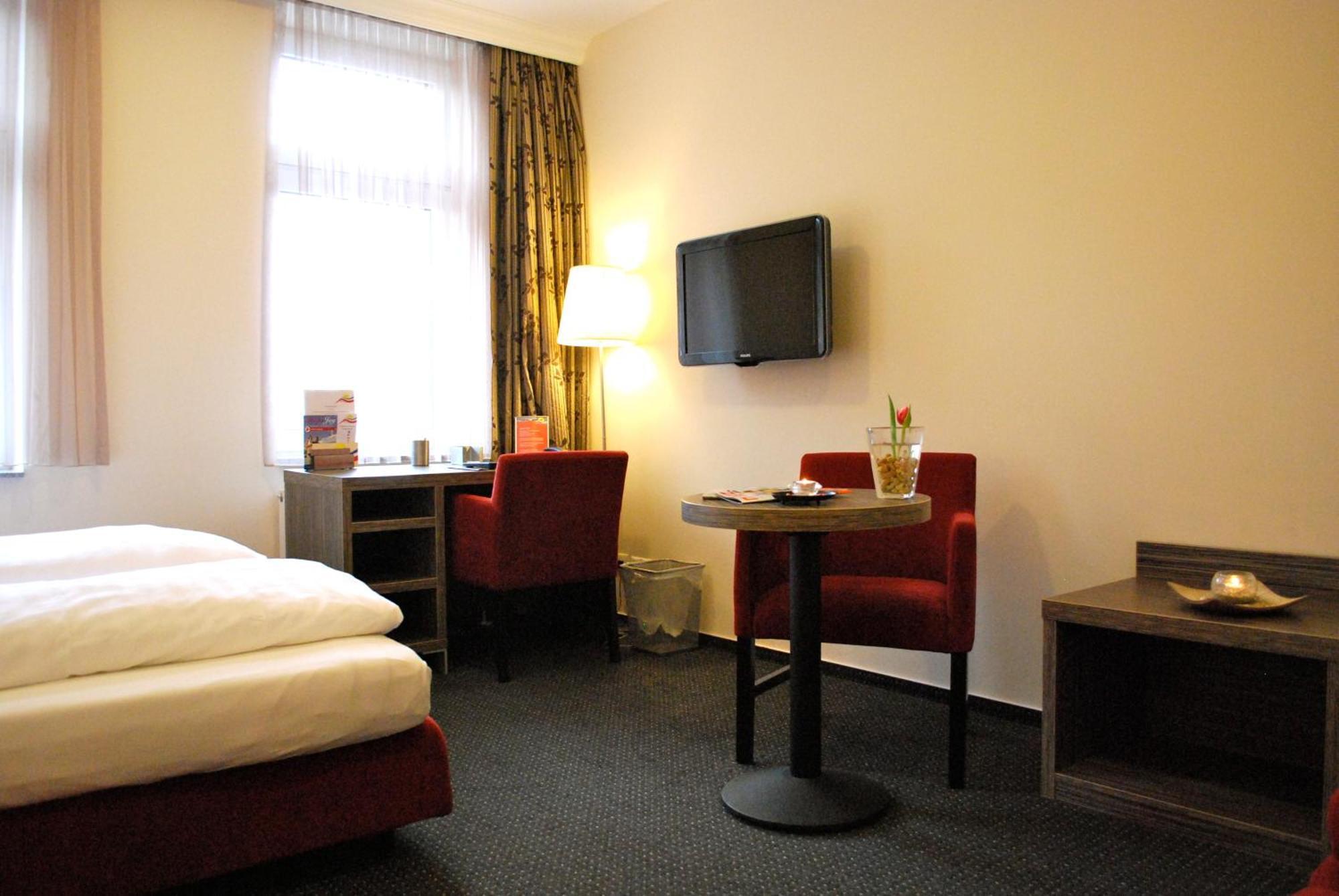 Hotel Dietrichsdorfer Hof Kiel Eksteriør bilde
